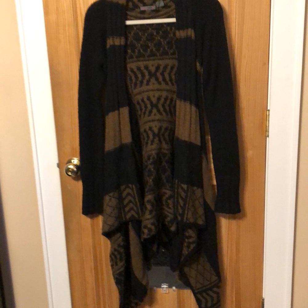 Joyce Leslie long shark-bite cardigan